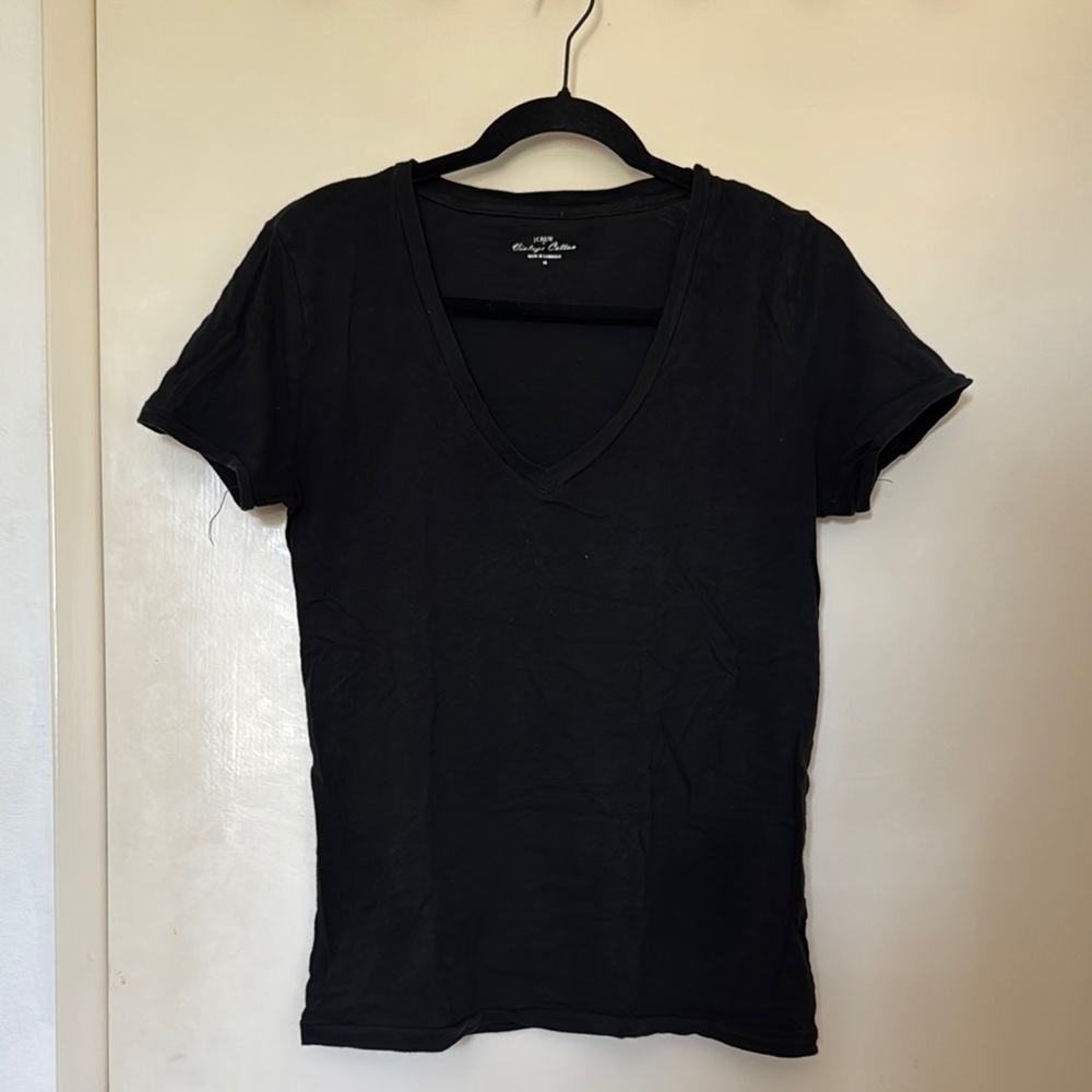 J.Crew Factory Vintage Crew short sleeve V neck in black size M